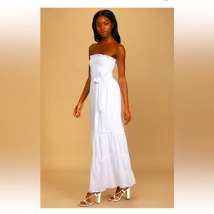 XS Lulus Summer White Embroidered Strapless Maxi Dress Like New
